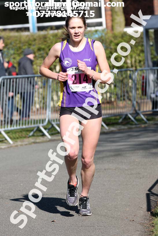 Womens under-17s Northern Athletics 5k Champs., Birkenhead Park. Photo: David T. Hewitson/Sports for All Pics